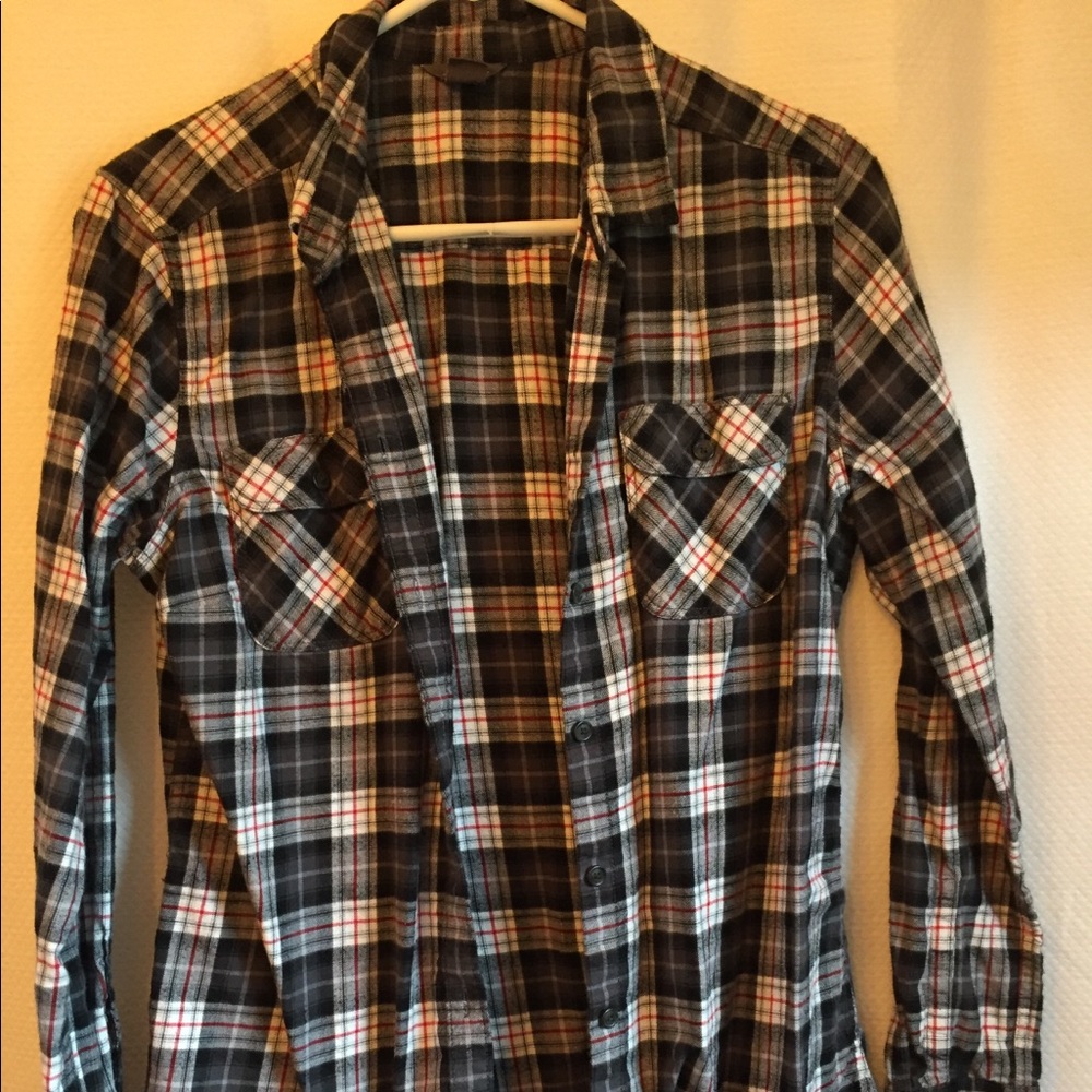 Flannel shirt